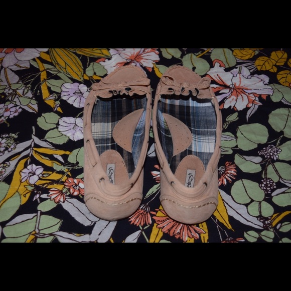 Refresh Moccasin slides - Picture 3 of 3